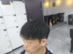 -藤野造型烫发染发