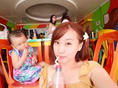 -Jonah's Fruit Shake & Snack Bar