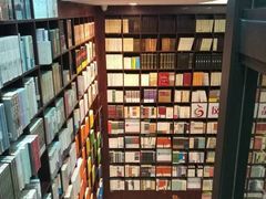 -新华书店(新街口旗舰店)