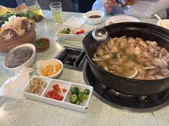 -烹然四季椰子鸡火锅(团结湖总店)