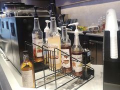 -瑞幸咖啡(大都会东方广场店)