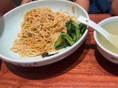 -裕兴记•蟹黄面馆(人民广场店)