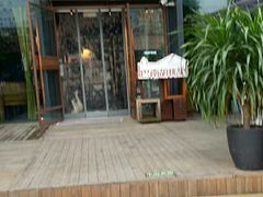 门面-临界音乐酒馆·小龙虾·江湖菜(华熙LIVE·鱼洞店)