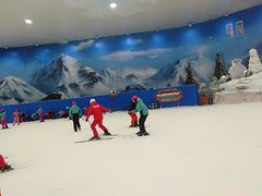 -长沙湘江冰雪世界