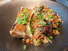 牛骨髓黑松露和牛菌菇拌饭-J·one Bistro吉萬酒厨·牛排