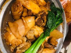 牛腩啫粉-又一间茶点轩(百汇广场店)