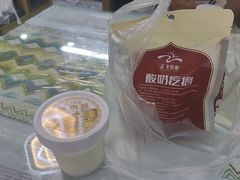-正飞鲜奶(吐鲁番路店)