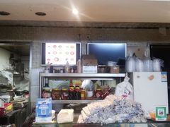 -红鼻子桂林米粉(金唐新光界店)