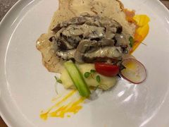 黑松露蘑菇汁烩牛排-G+KITCHEN(龙湖狮山天街店)