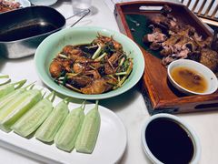 弄堂里的油爆河虾-弄堂里(西溪龙湖天街店)