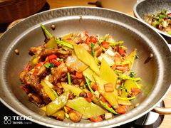 -吃饭皇帝大土家民族菜(正大广场店)