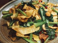 小白菜炒豆皮-辣不二地道川菜(汉水路店)