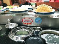 -钱小主·自助回旋烤肉火锅餐厅(东方新天地店)