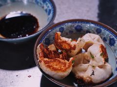 -无名氏宵夜小摊(祝家三姐妹馄饨店)