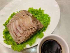 -品悦酒店(三林古镇店)