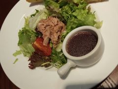 金枪鱼色拉-斯比特花园西餐厅(东方商厦店)