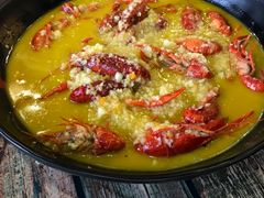 -龙虾风暴(松江店)