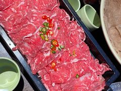 现切吊龙牛肉-巴倒烫陆派火锅山庄(南山总店)