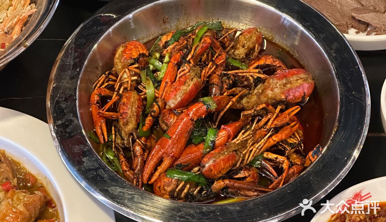 无雷！好吃！每回朋友来长沙都要吵着去的馆子