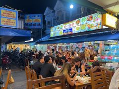 -两兄弟Song Pee Nong(2号店)