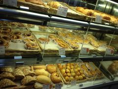 iphone_upload_pic-可颂坊(中心书城店)