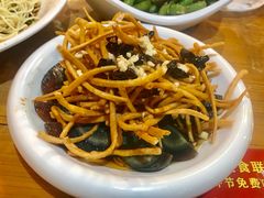 散子拌皮蛋-可可大虾武汉土菜大排档(万松园1店)