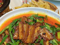 -万重锦·人文川菜馆(骡马市店)