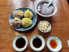 -鑫震源·苏式大虾生煎(山塘街店)