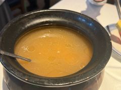 -八府香鸭·啫啫煲(华山路店)