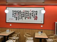 -闫家驴肉老店(华电一校店)