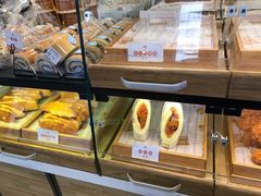 -三色鸽西饼店(黄河路店)