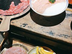 -旧街市鲜货老火锅(大光路店)