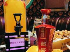 -路边边地标烧烤·川菜·小龙虾·音乐酒馆(良乡长虹店)