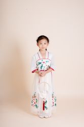 -小熊维尼高端儿童摄影(罗湖区总店)
