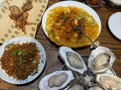 -蚝堡海鲜·威海菜·海肠捞饭·烧烤·亚洲吃蚝公司(幸福门店)