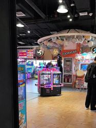 -卡通尼乐园(新达汇三林店)