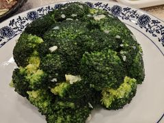 蒜蓉西兰花-麒麟中餐厅·经典粤菜·地道菜式老字号(广州长隆酒店)