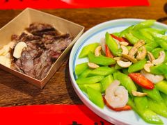 -新兴园饺子馆(河南街店)