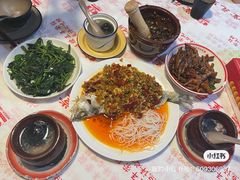 -堂瓦里·33年传统赣菜(第一街区店)