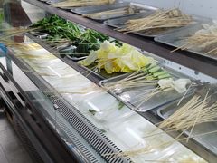 自助取餐区-来伊回麻辣烫·火锅串串清真(红瓦寺总店)