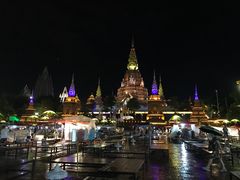 -拾光音乐餐酒吧(告庄星光夜市店)