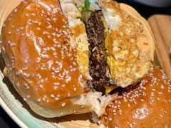 -DEEP·美式餐吧(五棵松华熙LIVE店)