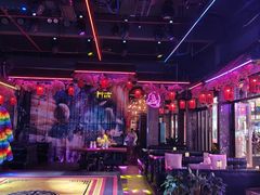 -喜鹊音乐酒馆(西街店)