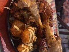 -鼓楼吃面·肉啃肉(南锣鼓巷店)