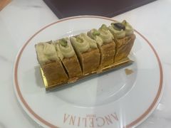 -Angelina安吉丽娜(恒隆广场店)