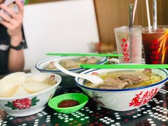 -七爷清汤腩·港式茶餐厅(世博店)