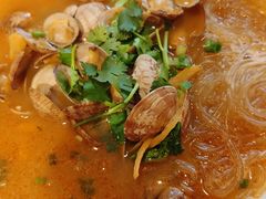 -何记花甲(海岸城旗舰店)