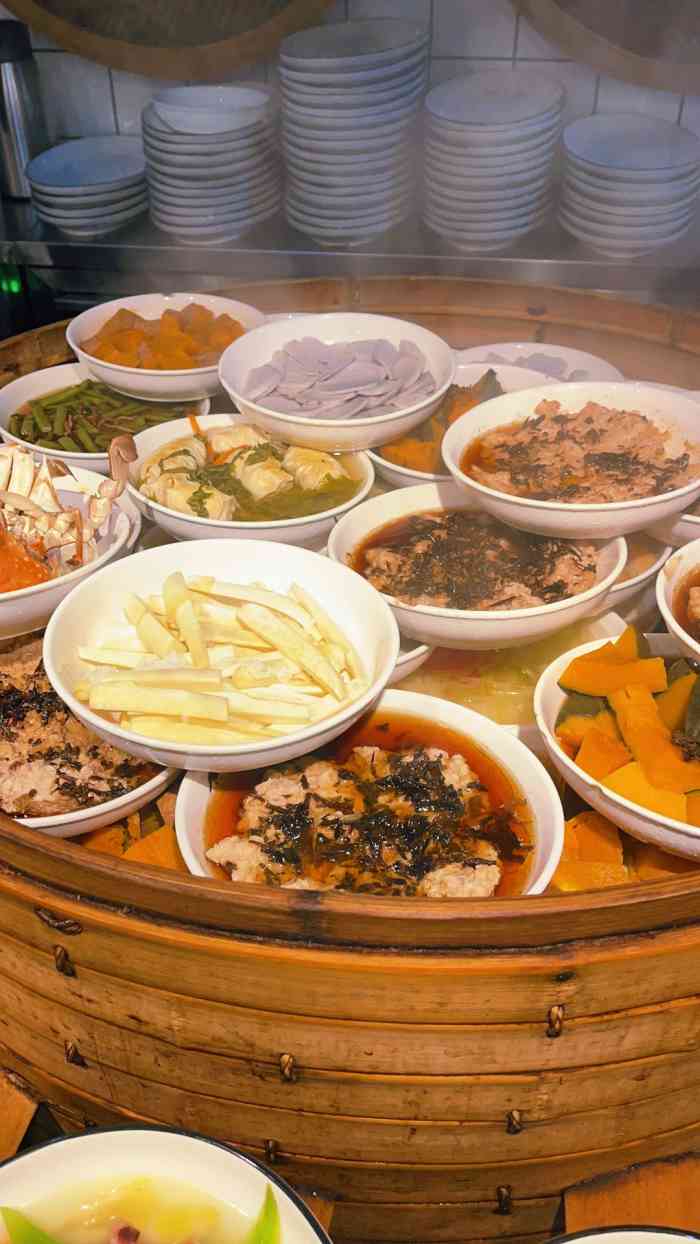 湘香蒸菜馆(湘湖路店)-"[薄荷]环境:湘湖路,杭州乐园外围,沿.