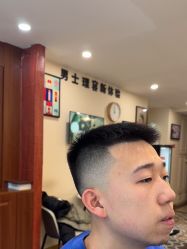 -韦恩先生Barbershop英式男士理发馆