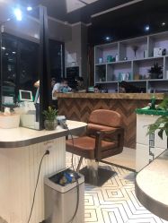 -PE SALON